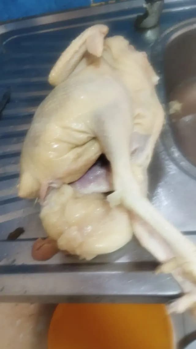 Toyuq əti