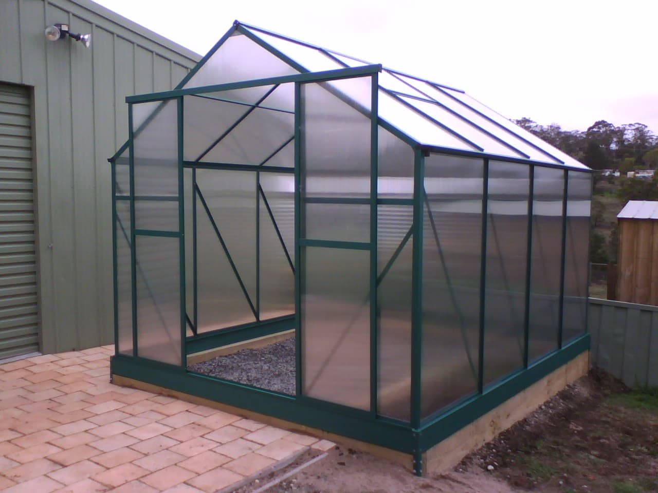 Polikarbonat lövhə 6 mm, 2,1×6 m