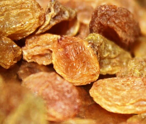 Kişmiş, sarı